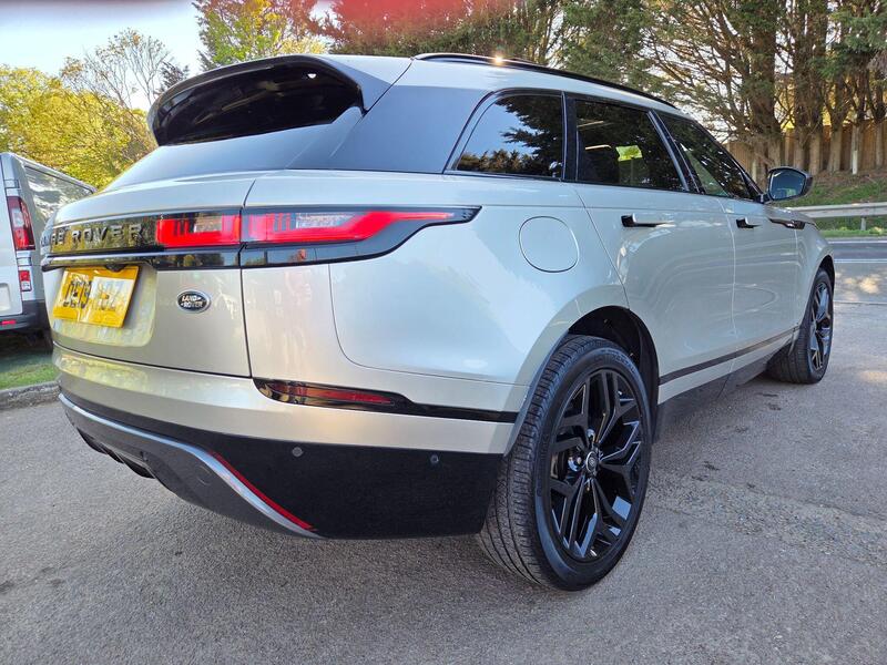 Land Rover Range Rover Velar view 6