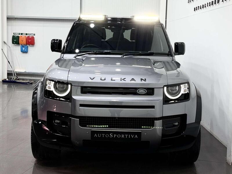 Land Rover Defender view 6