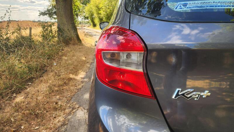2016 Ford Ka+ — photo 13