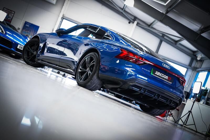 Audi E-Tron GT view 6