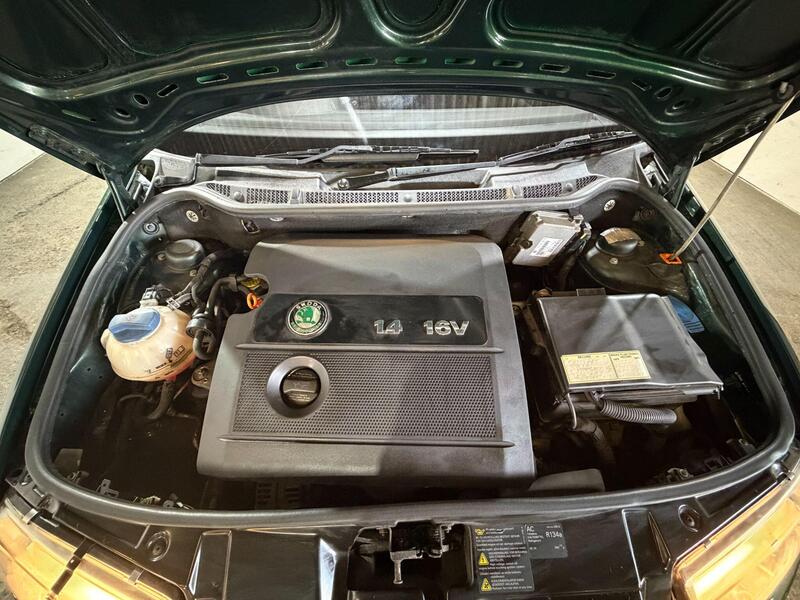 2002 Skoda Fabia — photo 20