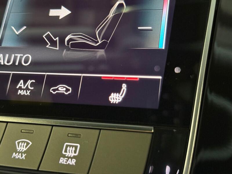 Audi SQ7 view 61
