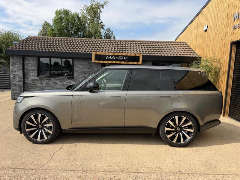 Land Rover Range Rover view 7