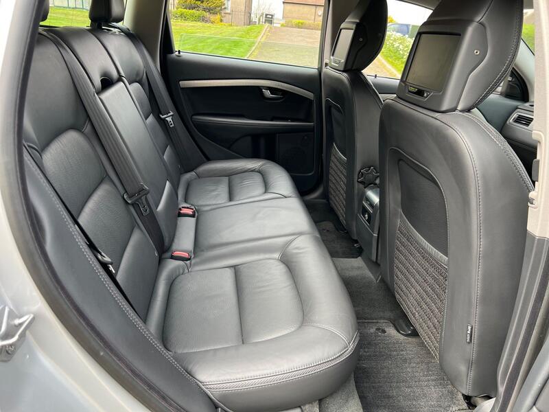 Volvo XC70 view 37