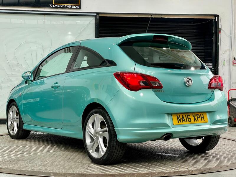 Vauxhall Corsa view 4
