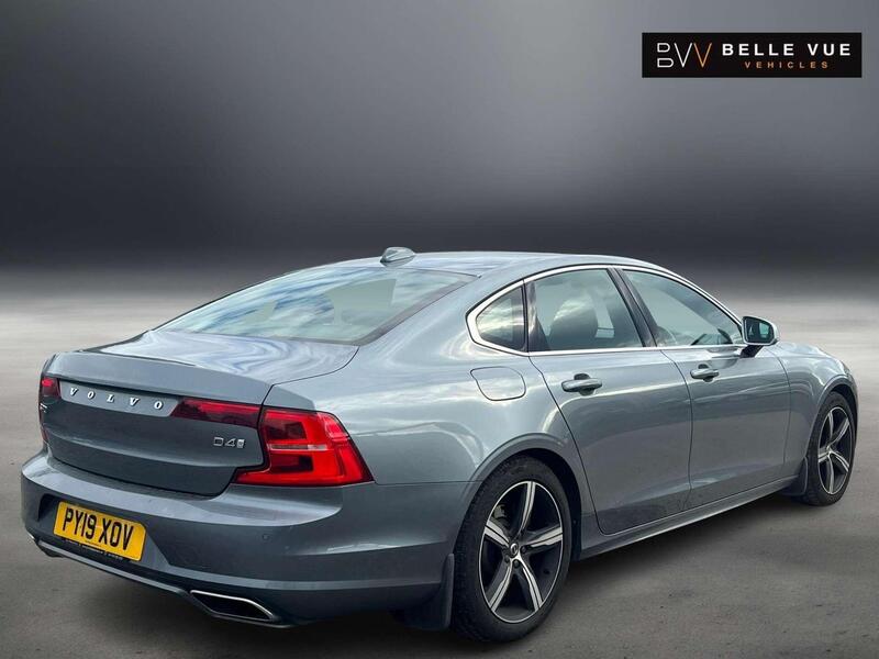 Volvo S90 view 2