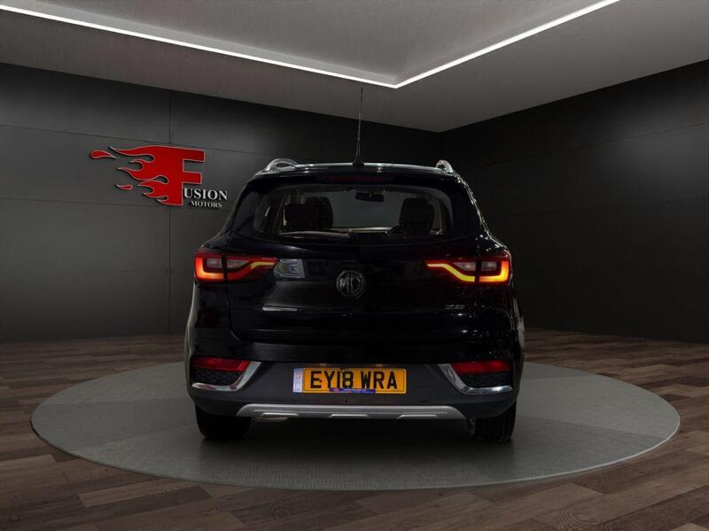 MG ZS view 5