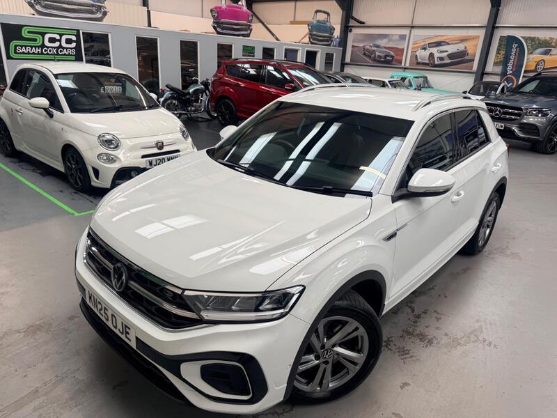 Volkswagen T-Roc main image