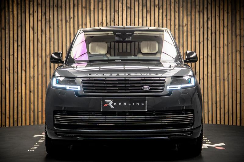Land Rover Range Rover view 5