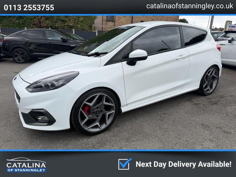 Ford Fiesta view 3