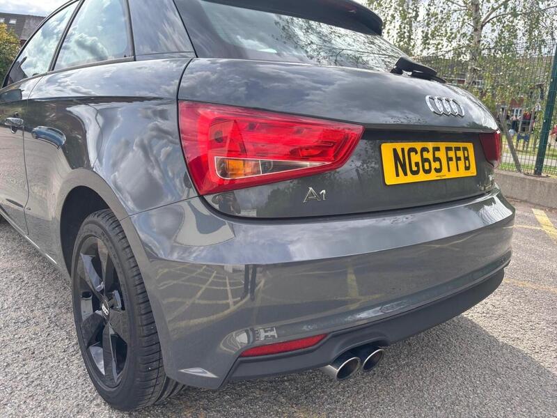 Audi A1 view 5
