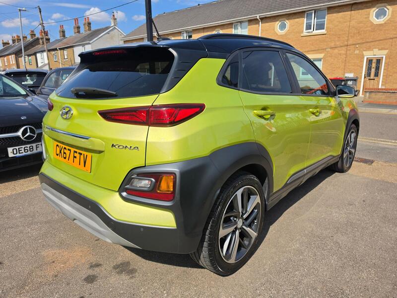 Hyundai Kona view 3