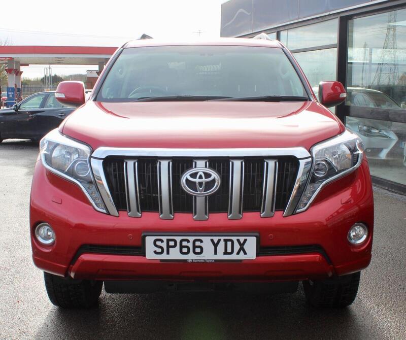 Toyota Land Cruiser view 2