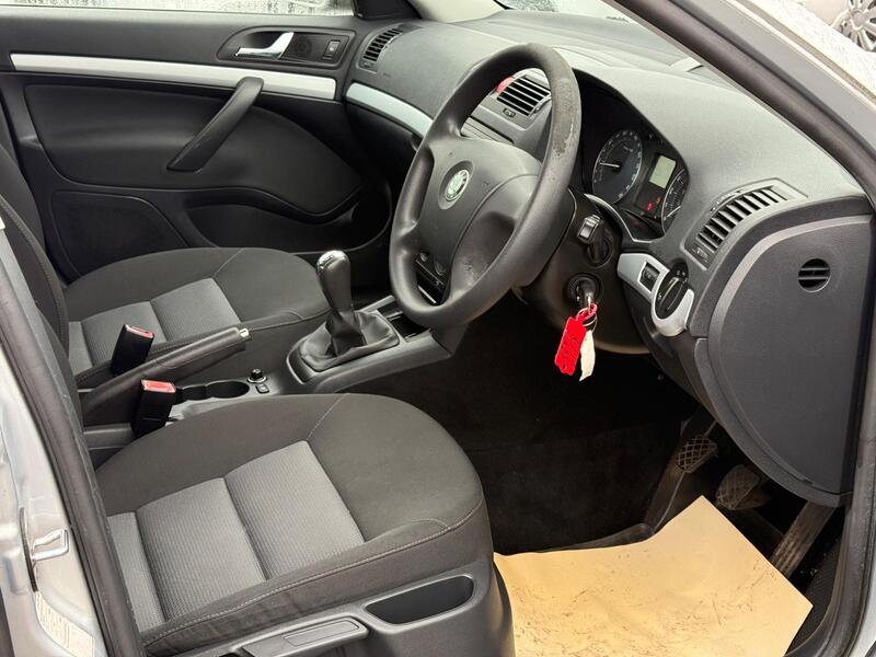 Skoda Octavia view 4