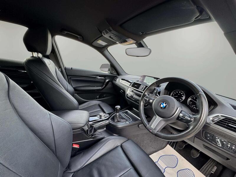 BMW 1 Series view 2