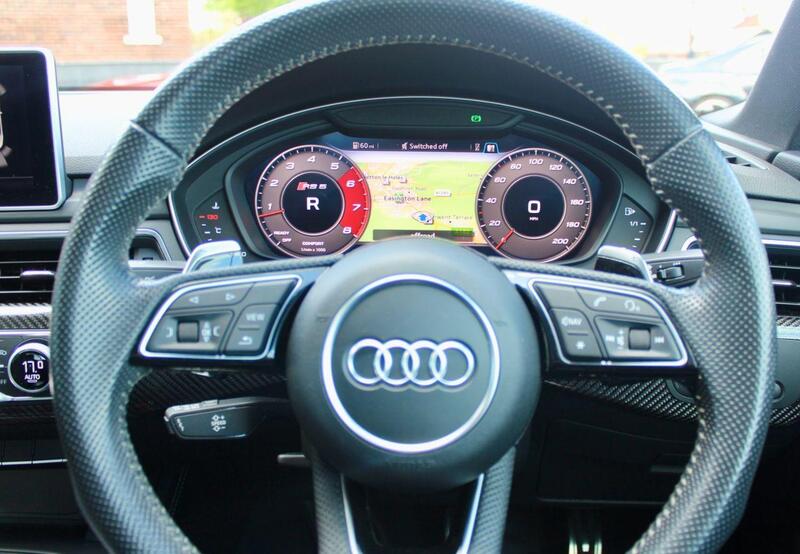 Audi RS5 view 6