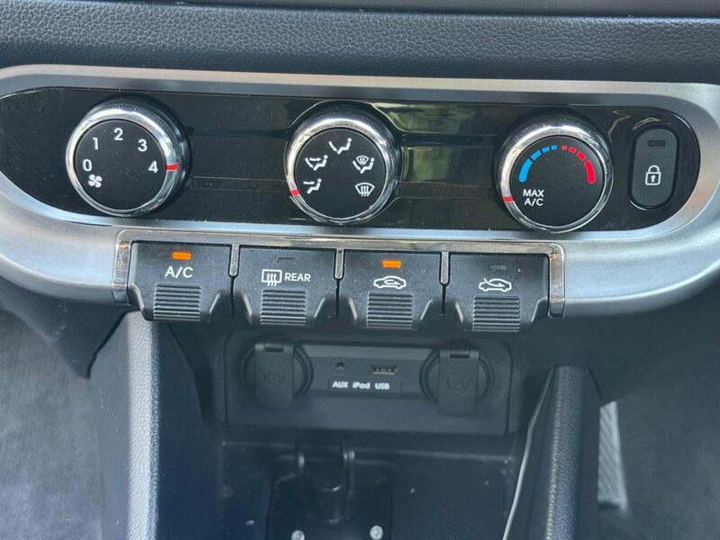 Kia Rio view 25