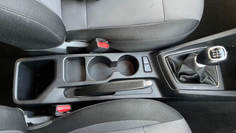 2017 Hyundai i20 — photo 38