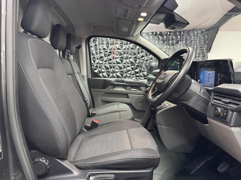 2024 Ford Transit Custom - exterior