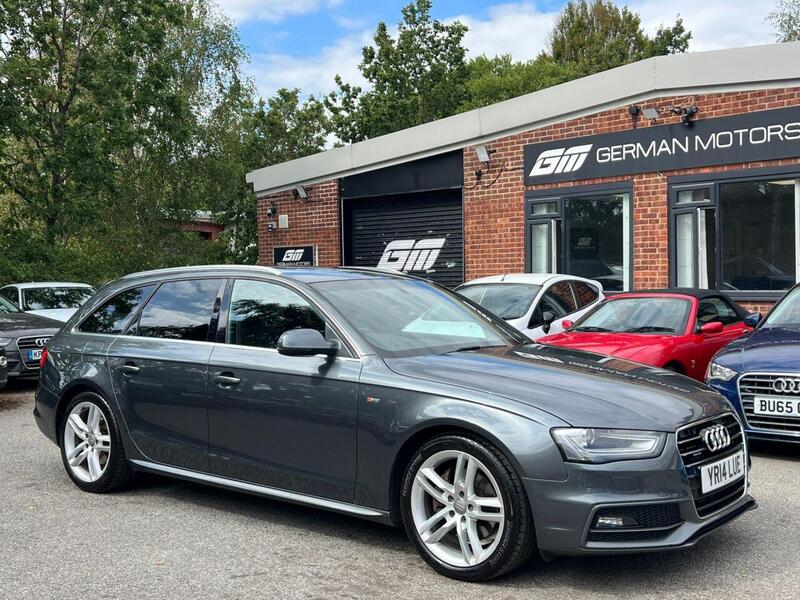Audi A4 Avant view 5