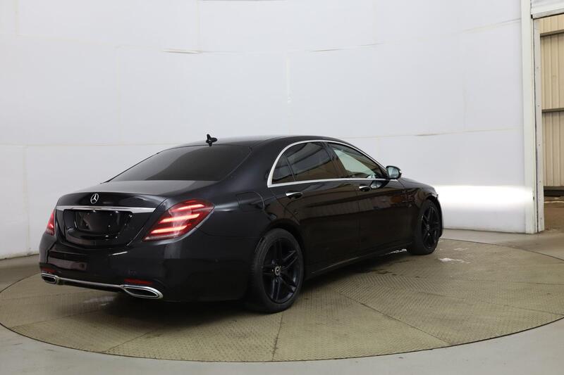 Mercedes-Benz S Class view 5