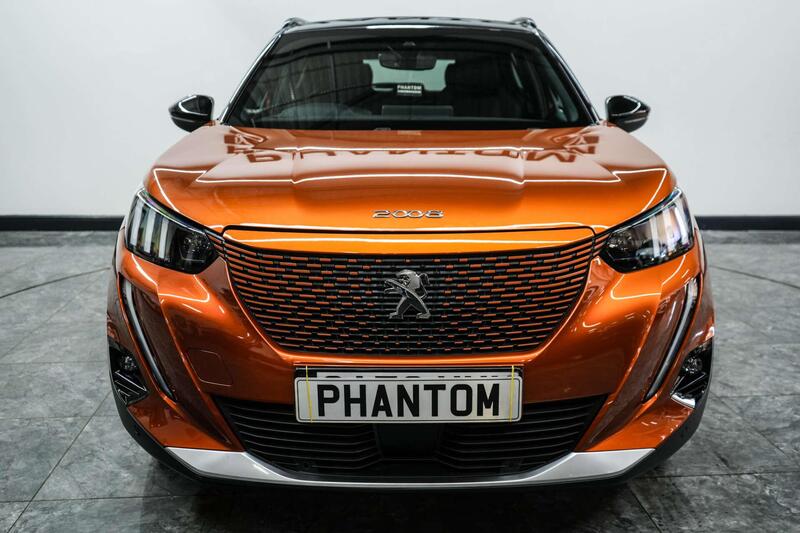 Peugeot E-2008 view 5