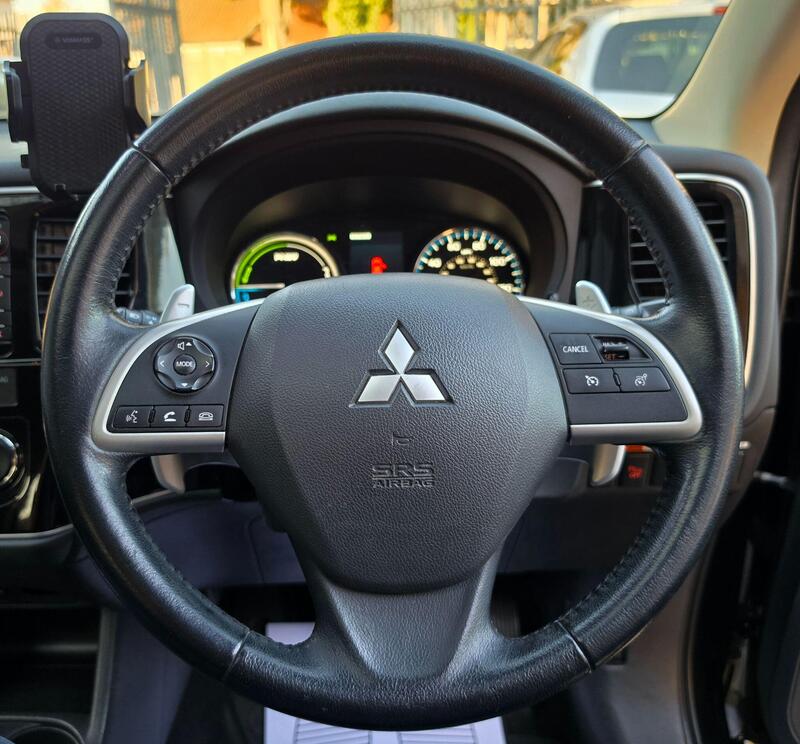 Mitsubishi Outlander 2.0h 12kWh GX4h CVT 4WD Euro 5 (s/s) 5dr thumbnail 30