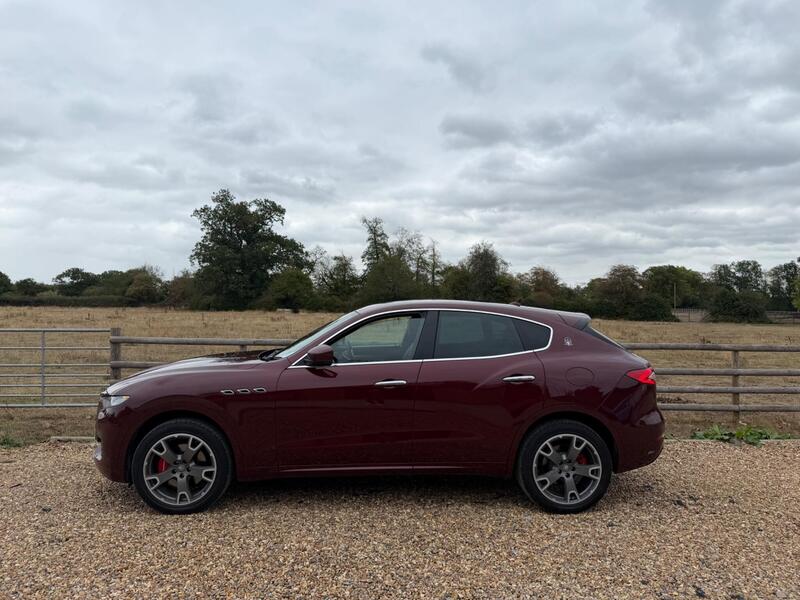 Maserati Levante view 3
