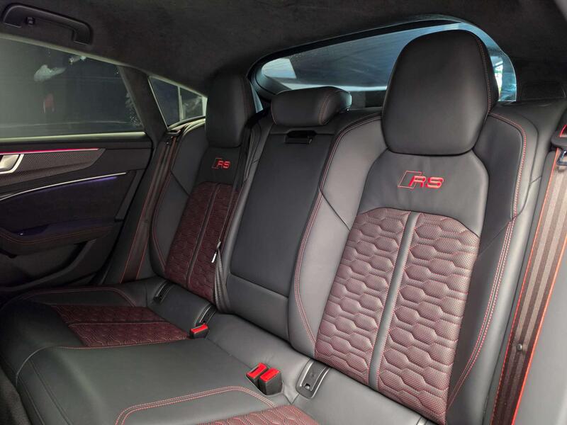 Audi Audi RS7 view 4