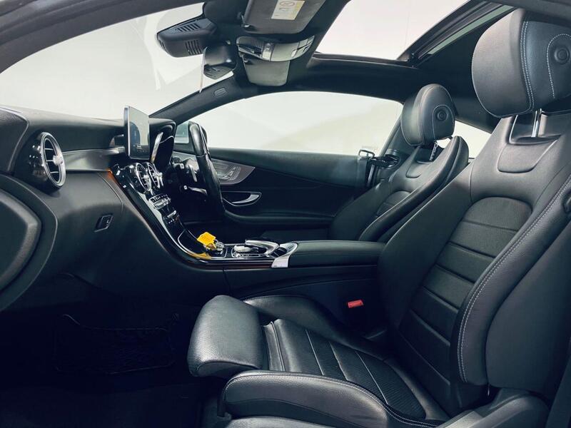Mercedes-Benz C-Class view 6