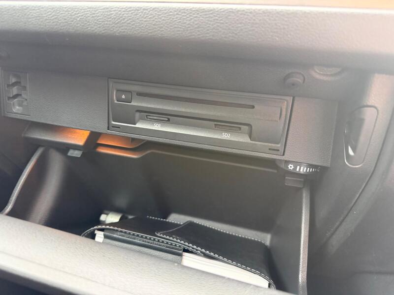 Volkswagen Tiguan Allspace view 7