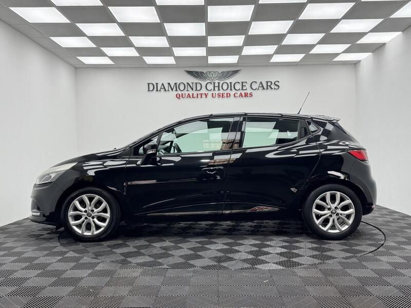 Renault Clio view 7