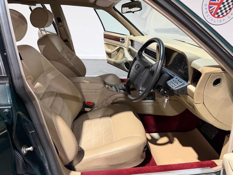Jaguar XJ view 6