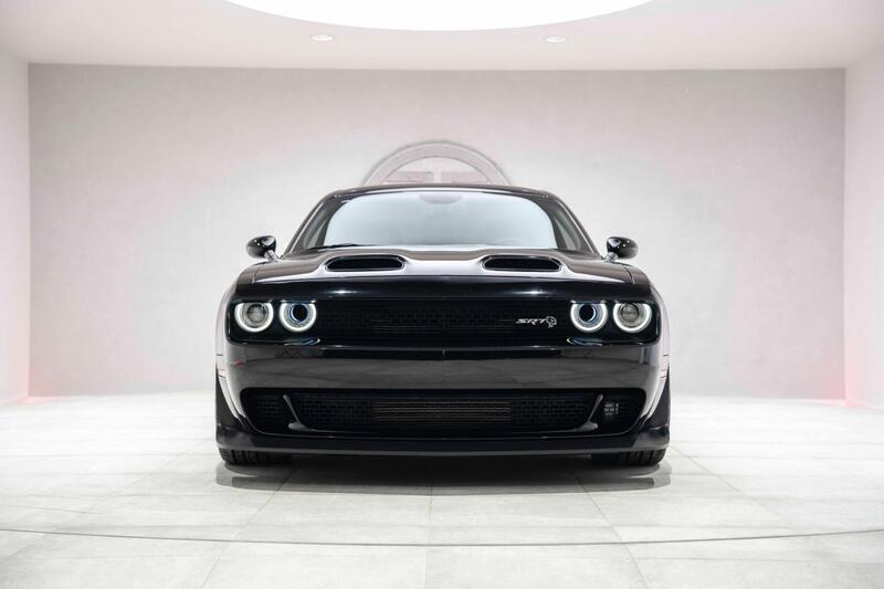 Dodge Challenger view 7