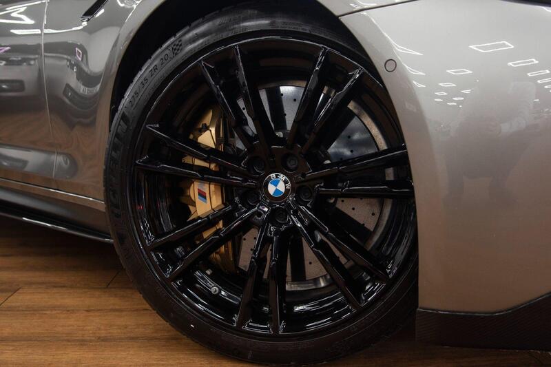 BMW M5 view 5