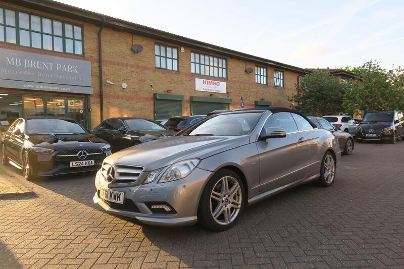 Mercedes-Benz E-Class view 2