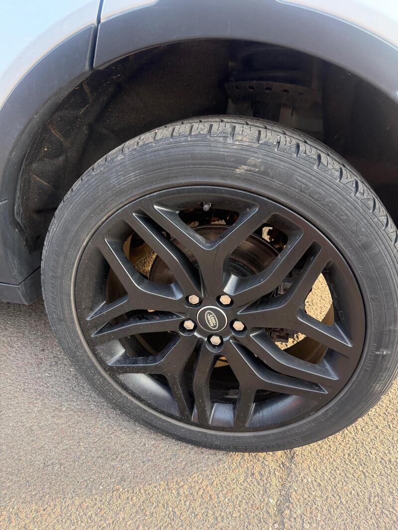 Land Rover Range Rover Evoque view 7