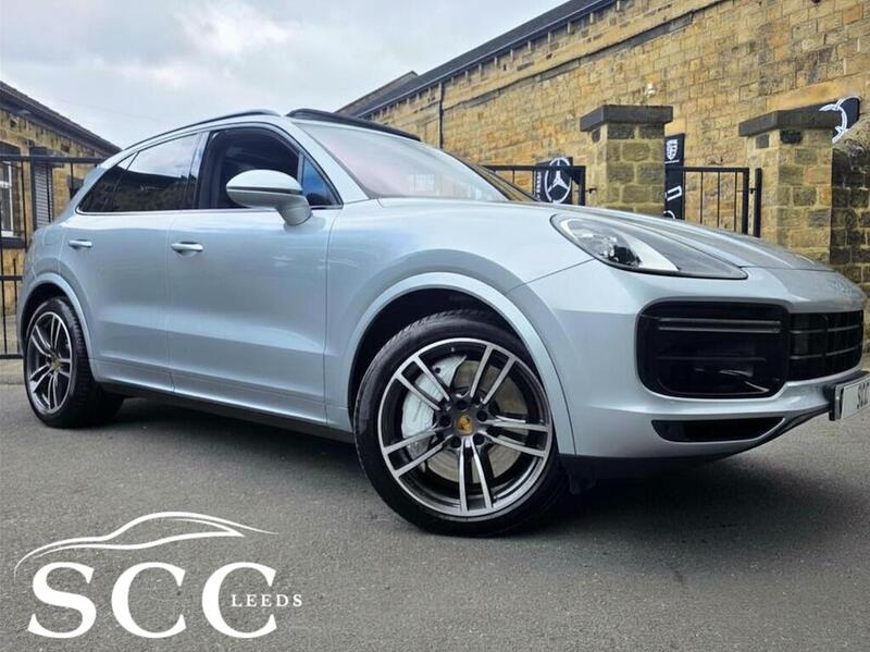 Porsche Cayenne main image