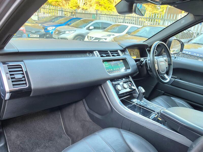 Land Rover Range Rover Sport 3.0 V6 HSE Dynamic Auto 4WD Euro 6 (s/s) 5dr thumbnail 31