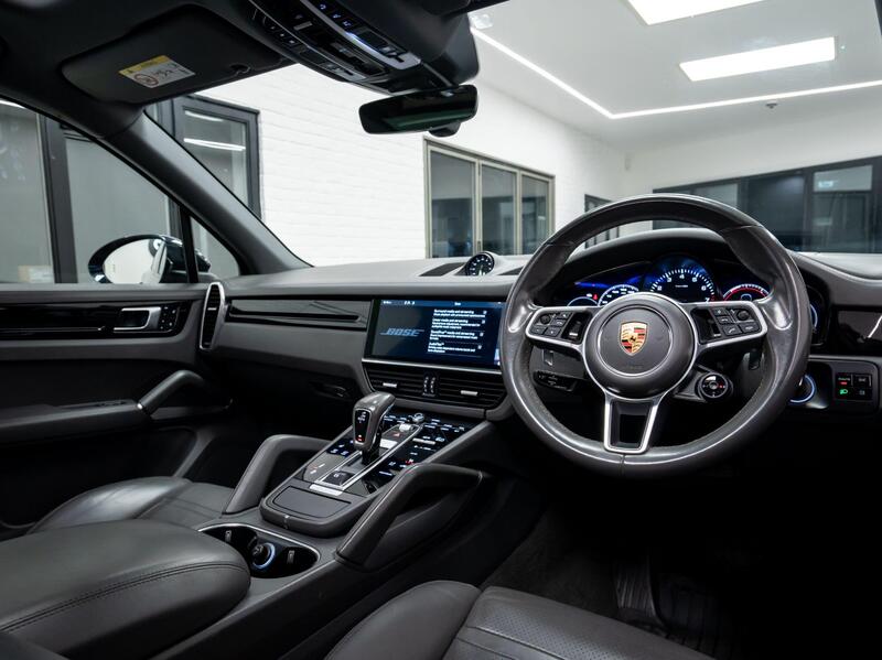 Porsche Cayenne view 4