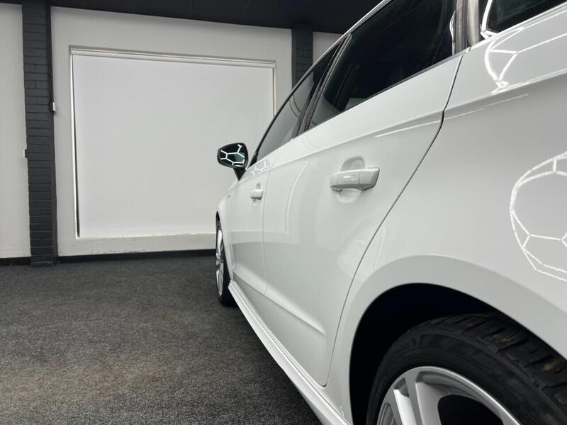 Audi A3 view 7