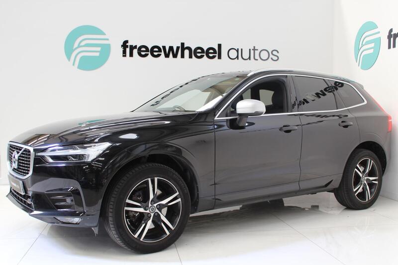2018 Volvo XC60 in Black — image 3 of 74