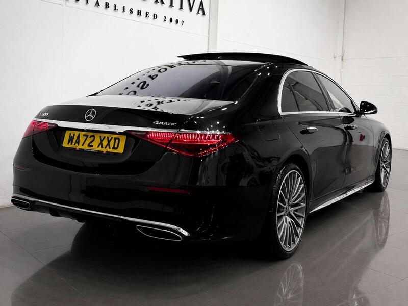 Mercedes-Benz S-Class view 4