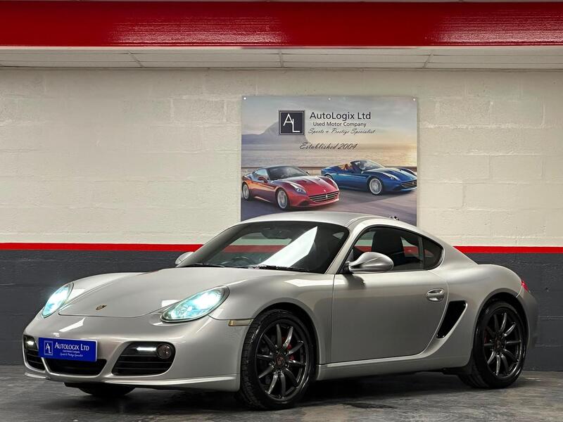 Porsche Cayman view 7