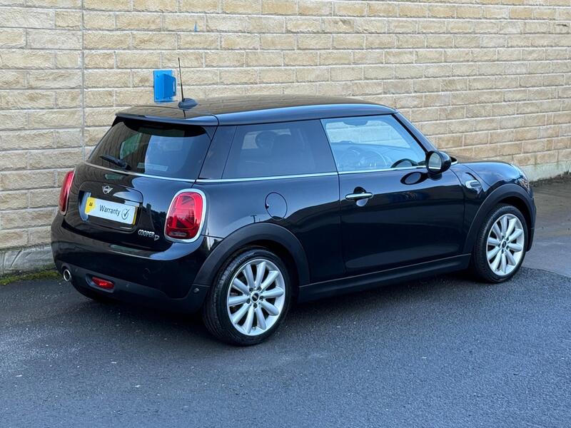 Mini Cooper view 7