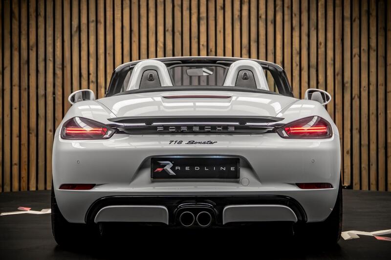 Porsche 718 Boxster view 6