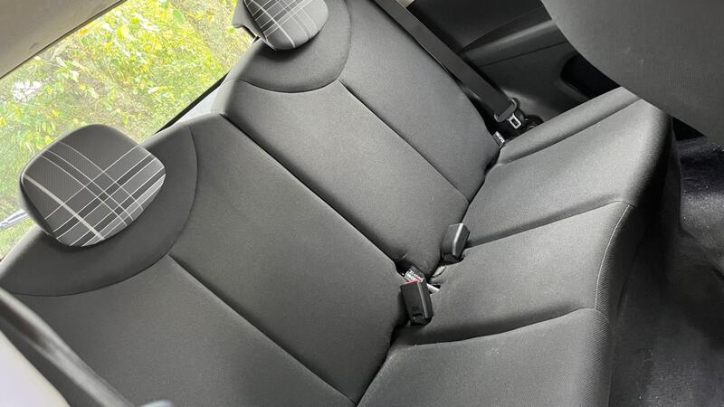 2017 Peugeot 108 — photo 42