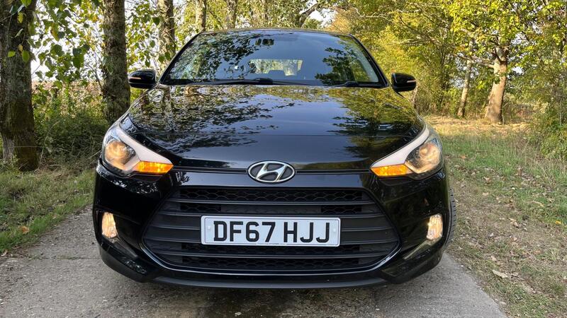 2017 Hyundai i20 — photo 20