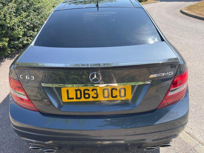 Mercedes-Benz C-Class view 4