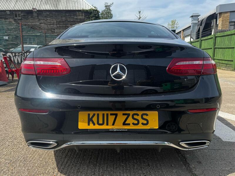 Mercedes-Benz E Class view 6